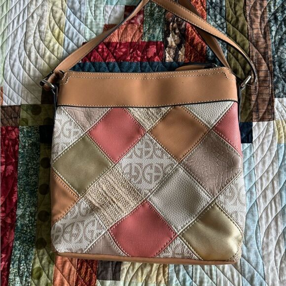 Patchwork Giani Bernini Crossbody Adjustable Strap Pink Tan Bag - Picture 5 of 9